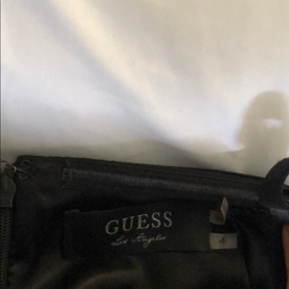 Black dress - Picture 3 of 4